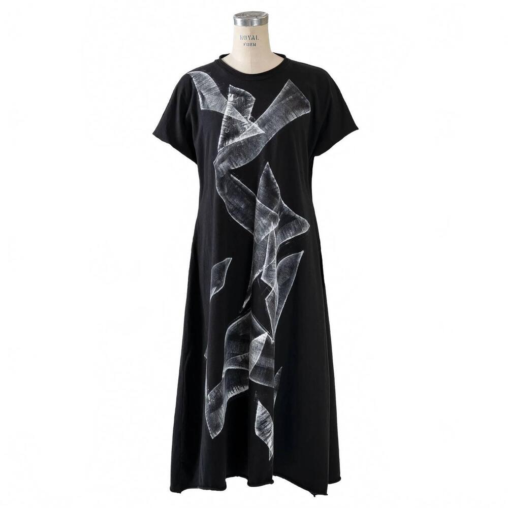 NEW CYNTHIA ASHBY women's darling graphic dress in black
